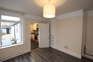 Dining room- click for photo gallery
